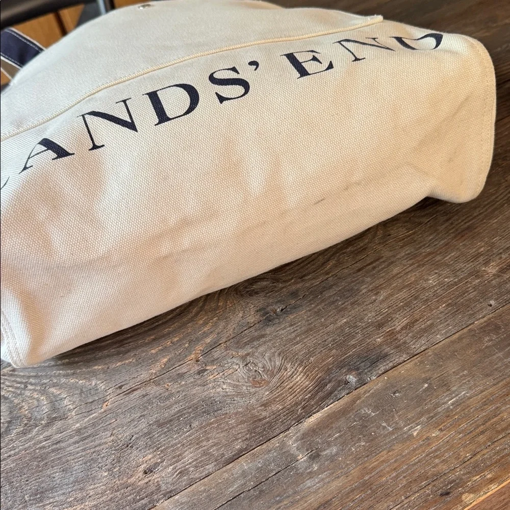 Lands End navy and cream cotton canvas‎ classic tote - Picture 3 of 8